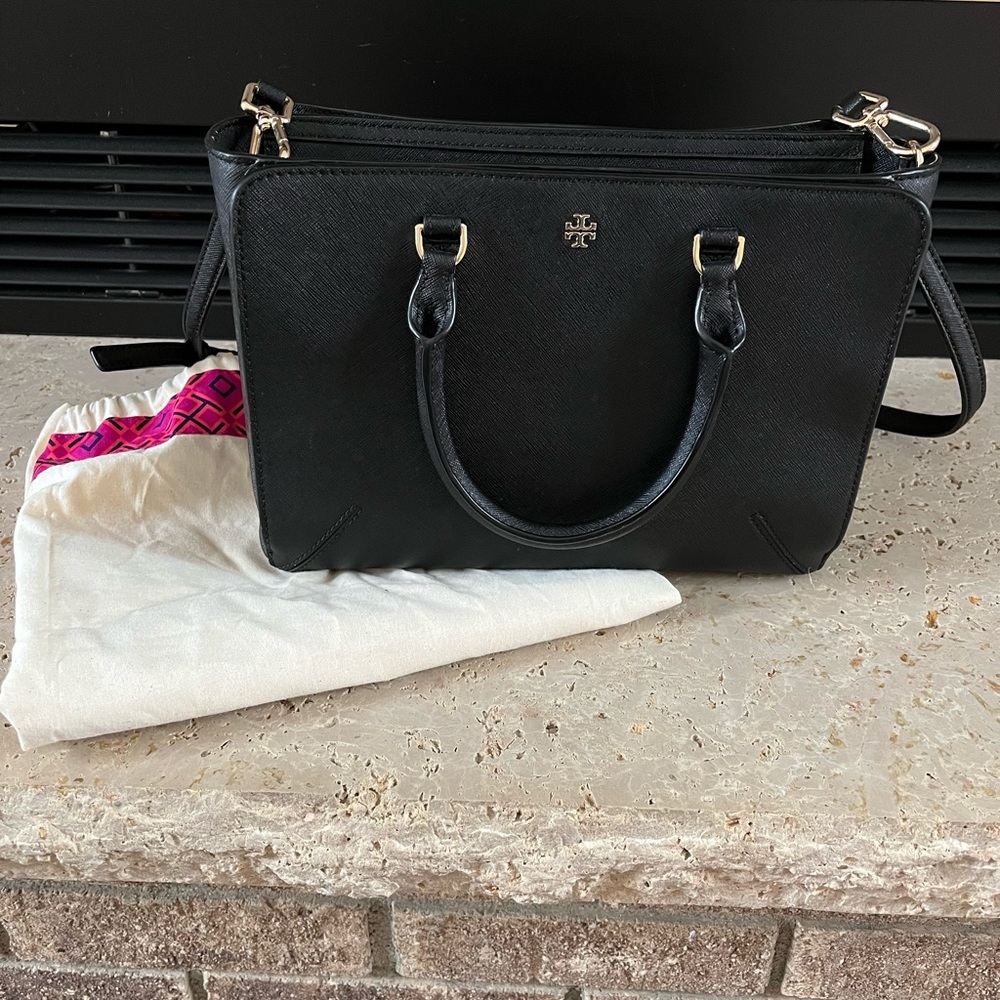 Tory Burch Robinson Saffiano Purse